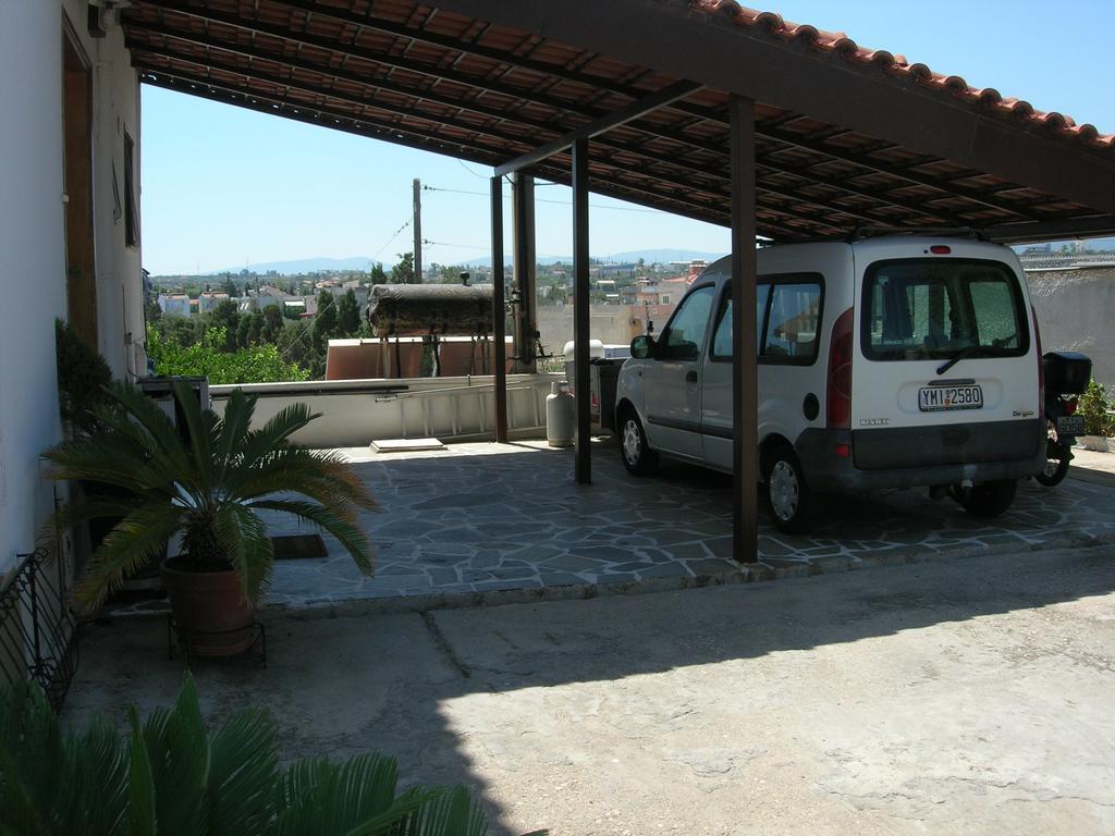 Apartment Next To The Sea In Poseidonia Posidhonia  Exterior photo